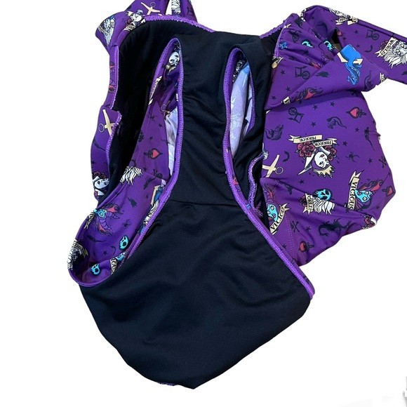 Disney Villains Plus Size Purple Tattoo Print Ruffle Swimsuit 1 Swimwear villain - Picture 7 of 12